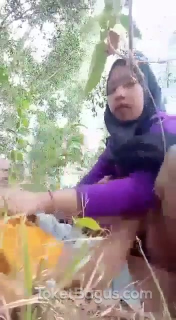 Abg Hijab Ngewe Di Hutan Sama Pacar Memeksiana. – CHANNEL