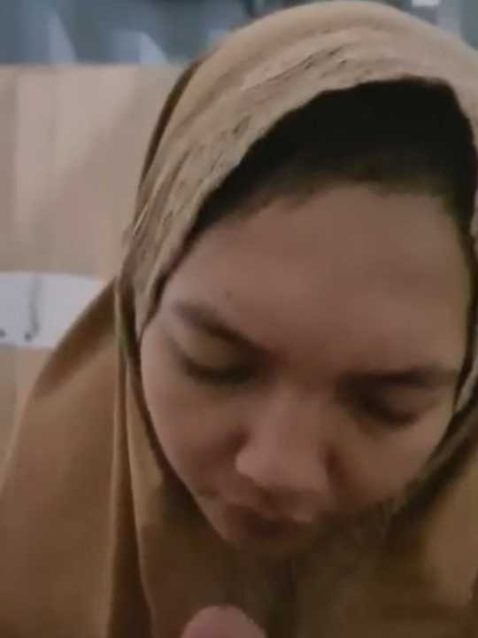 PNS Binal Bikin Crot Di Muka